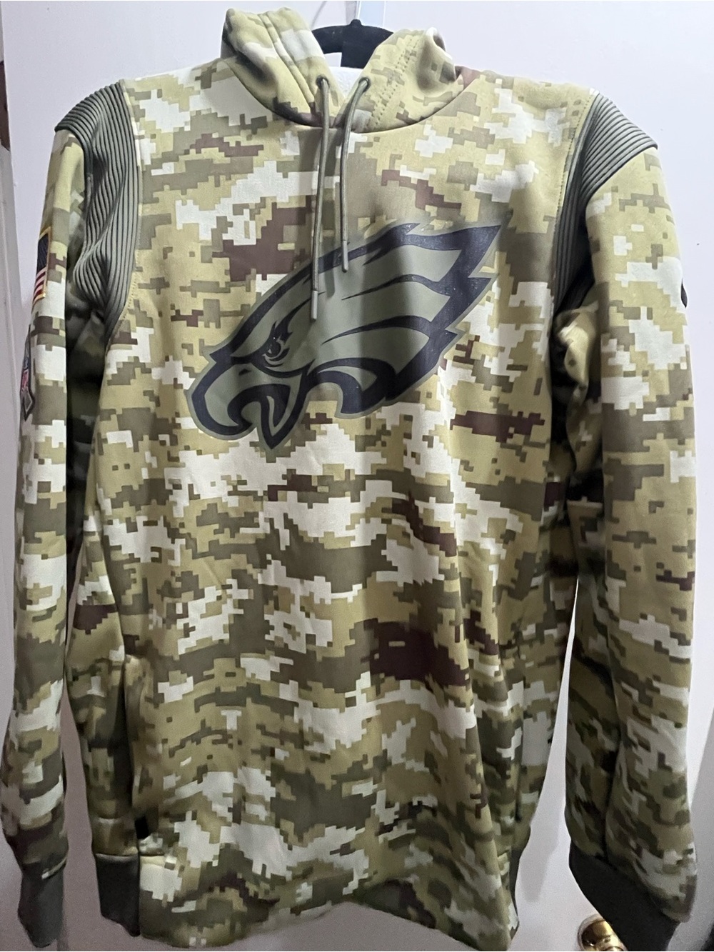 Philadelphia Eagles Salute to Service Camo Pullover Hoodie - Olive Green